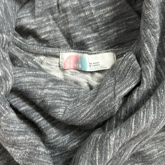 Free People Beach Cocoon Cowl pullover gray OS - Picture 6 of 7